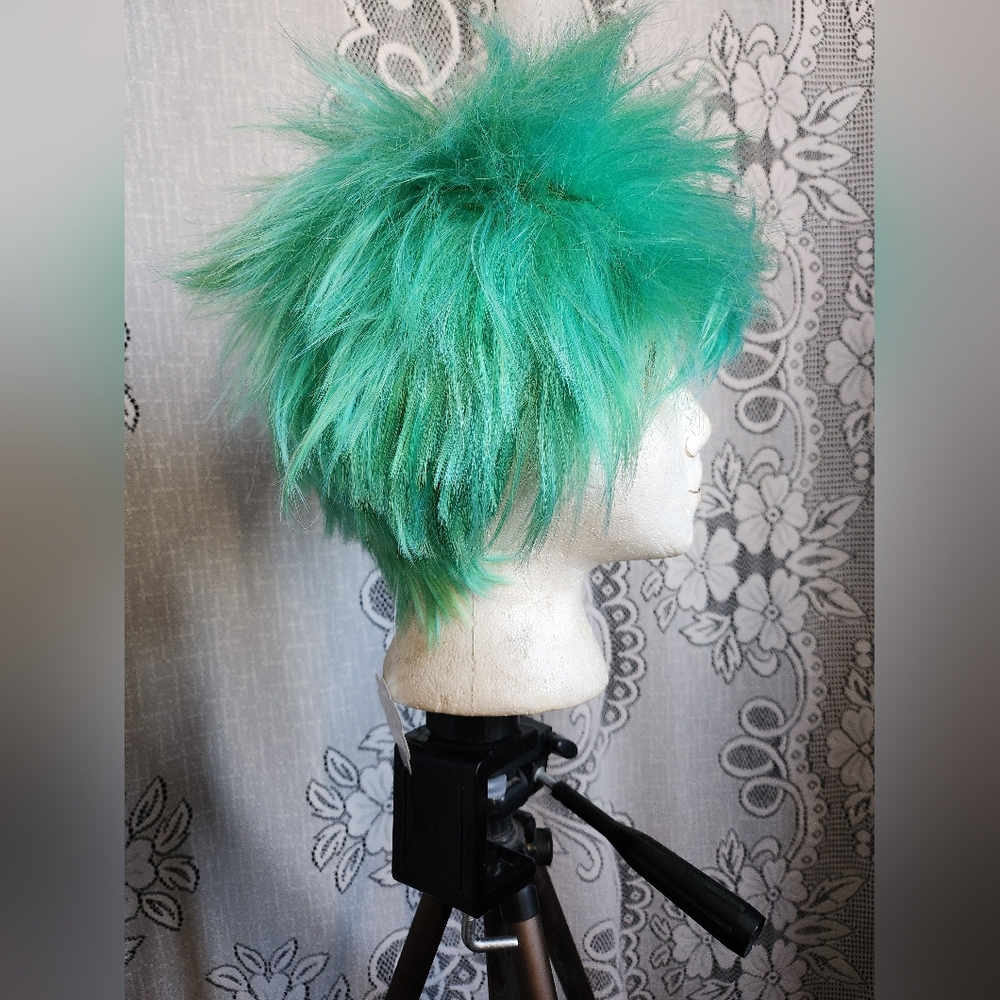 Kasou Wig - Green Short Hair Costume Wig - OS